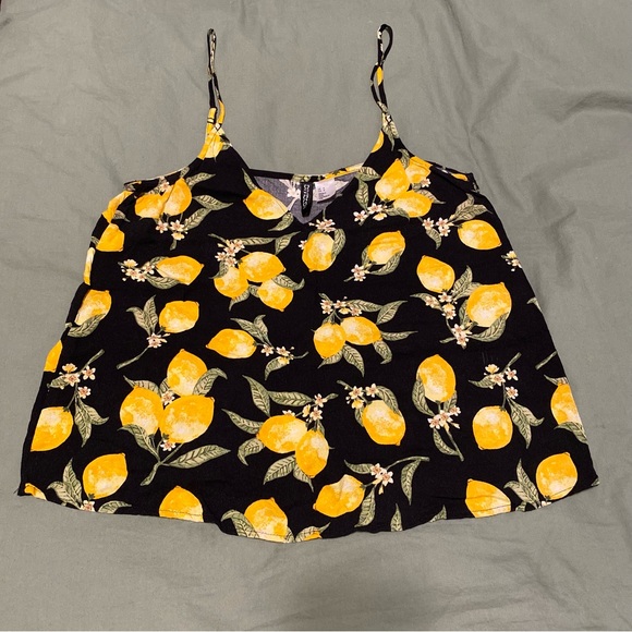 Spaghetti strap blouse - Picture 2 of 5